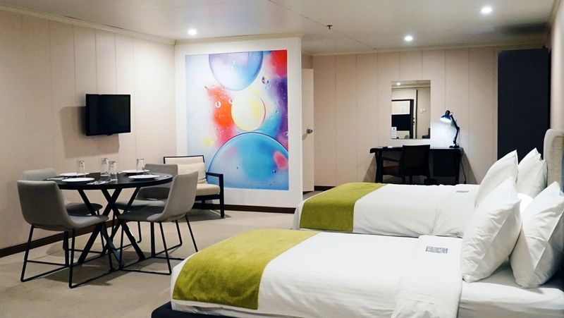 Green Sun Hotel Makati City Buitenkant foto