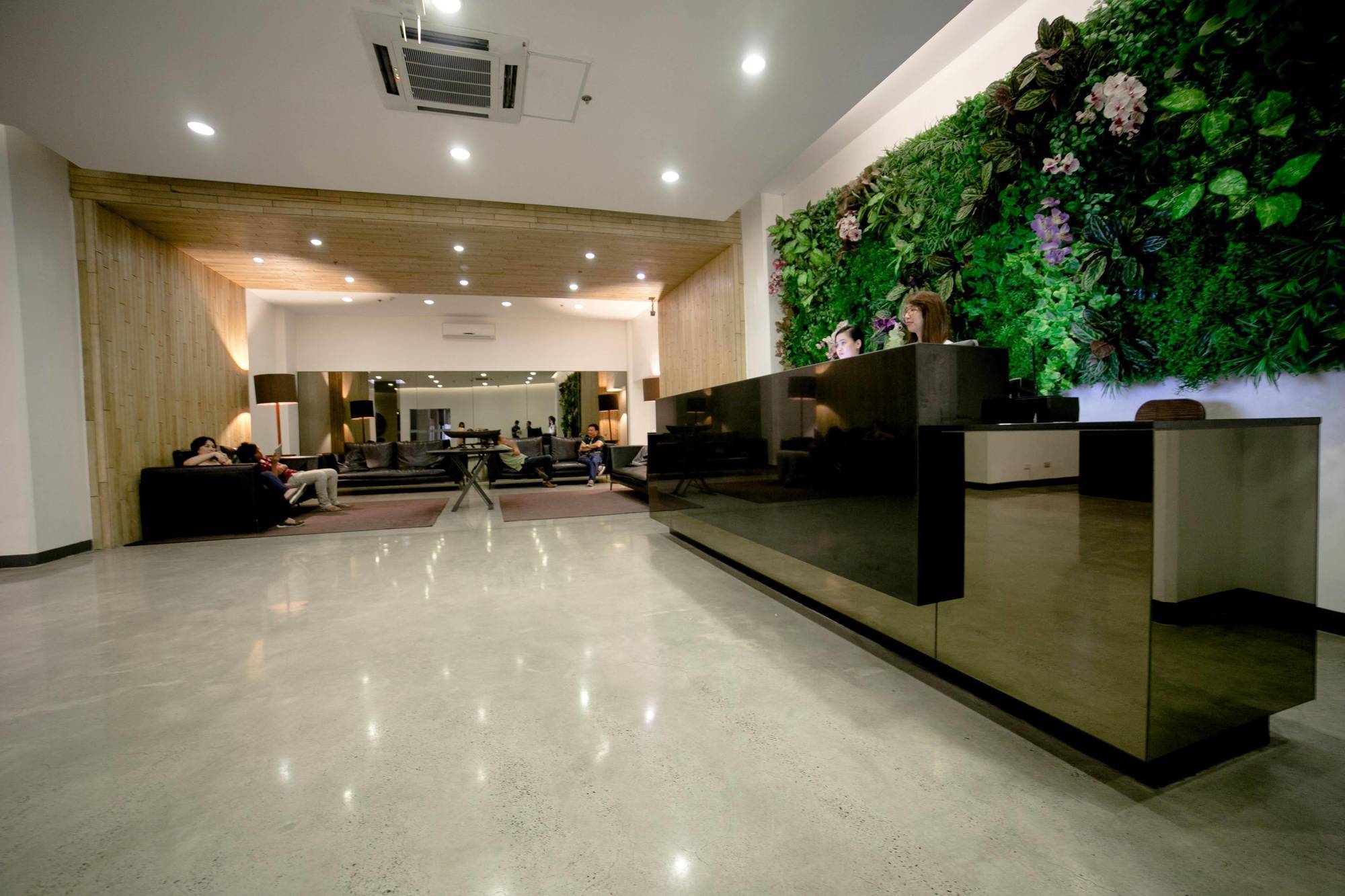 Green Sun Hotel Makati City Buitenkant foto