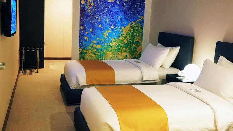 Green Sun Hotel Makati City Buitenkant foto